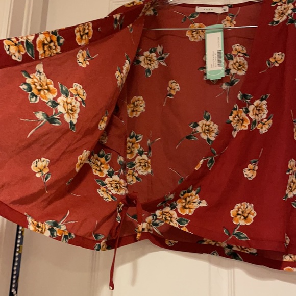 Wrap top - Picture 3 of 3